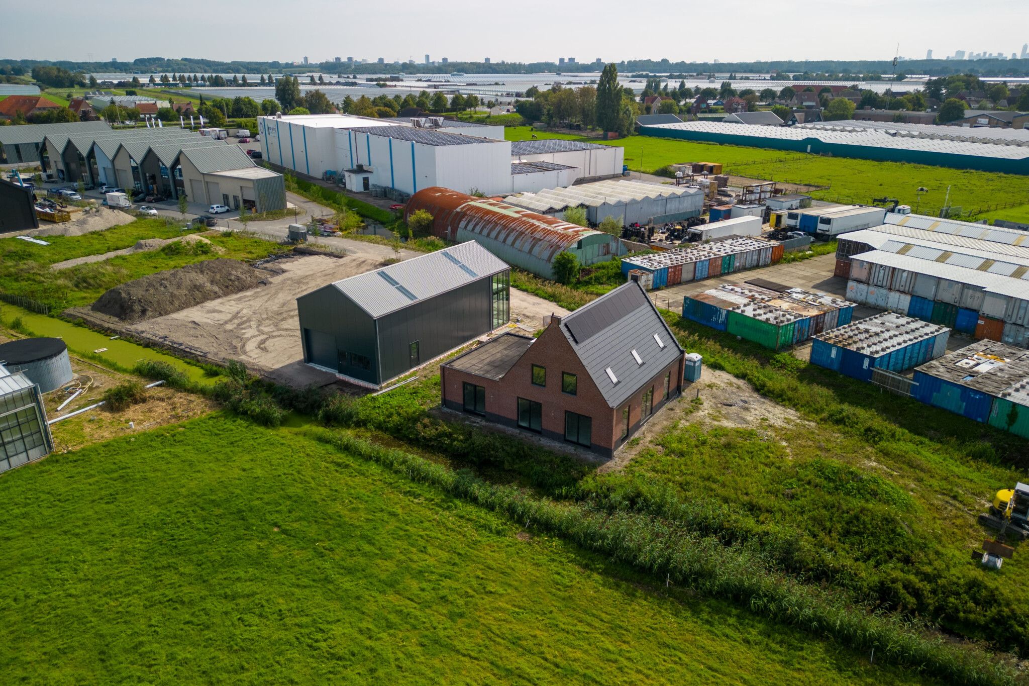 Drone shot nieuwe locatie - motorbanden bleiswijk